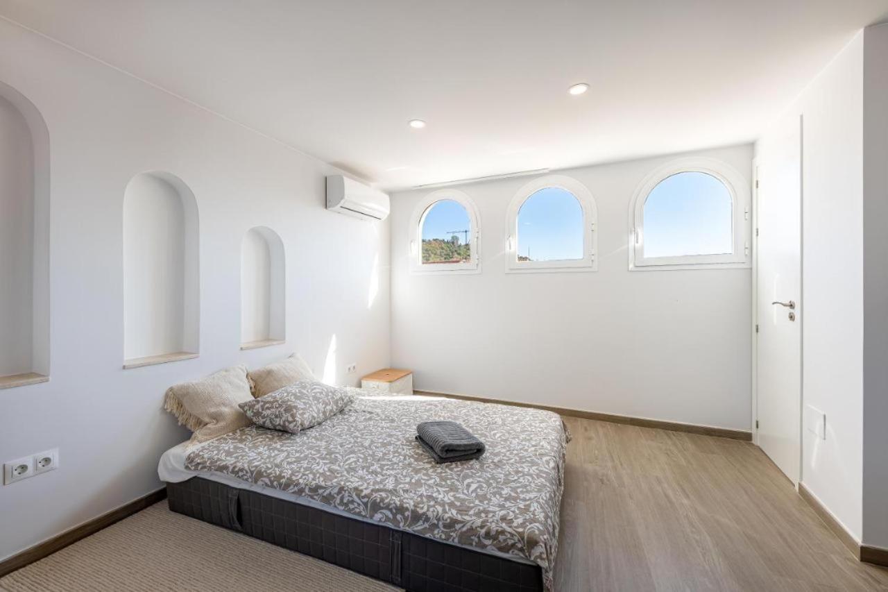 Apartment Triplex In The Heart Of