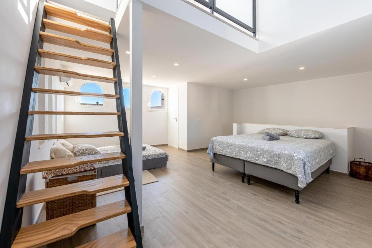 Triplex In The Heart Of